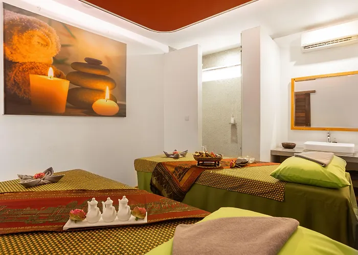 Grand Yard La Hotel 5*